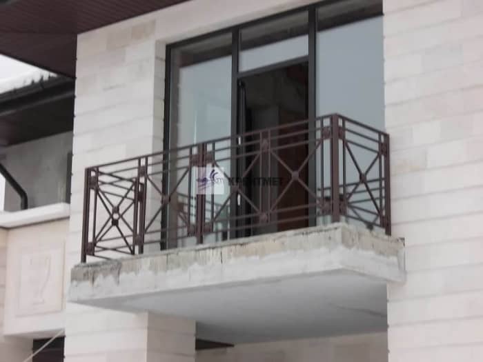 Установка балконных ограждений
